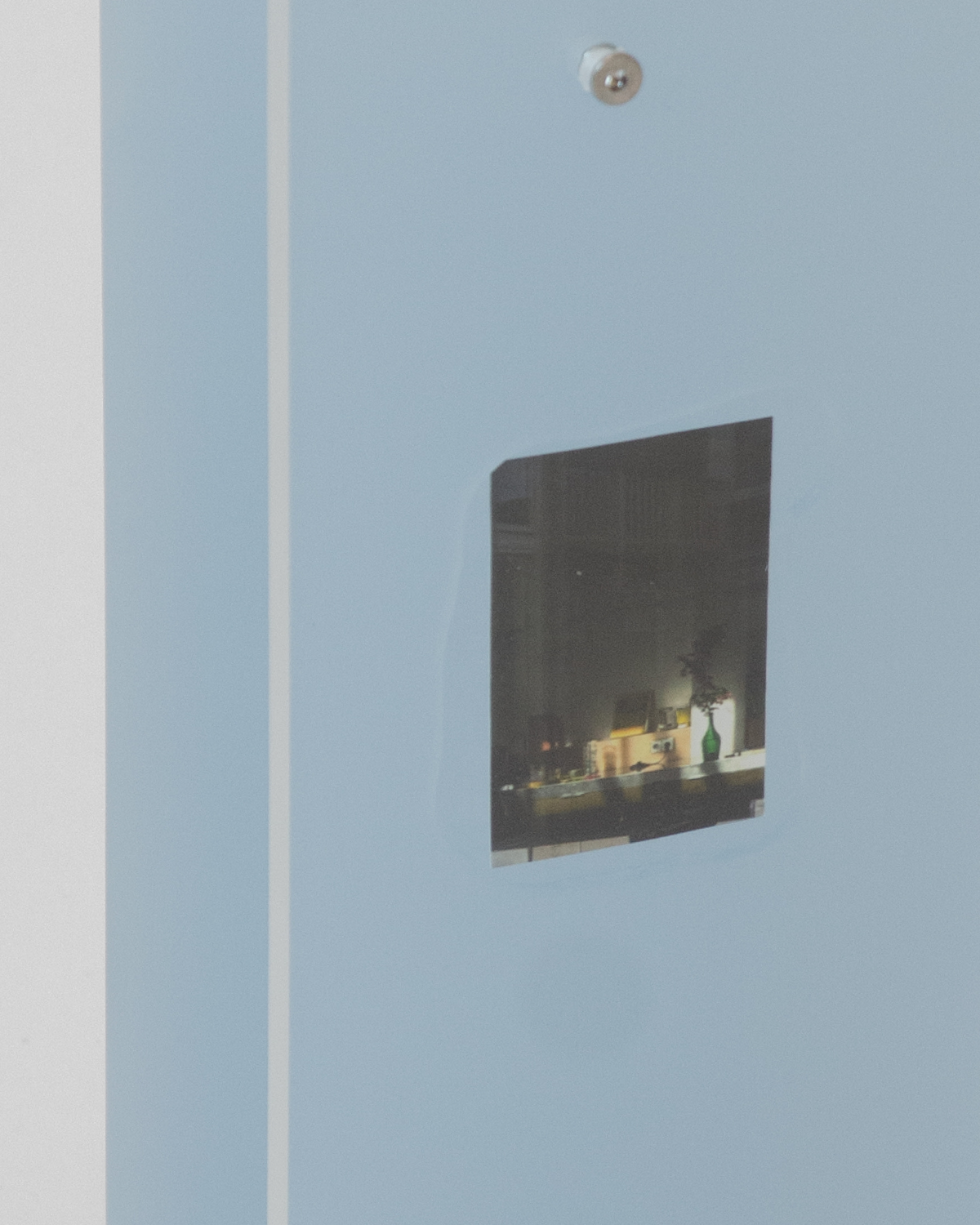light blue 5x8x19cm photo 3,5x4,5cm